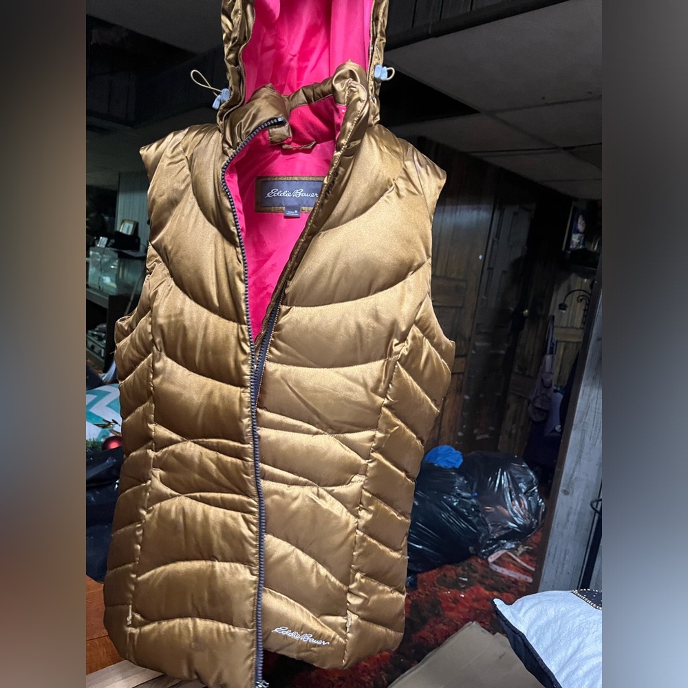 Rare Eddie Bauer Women's Gold Puffer Vest